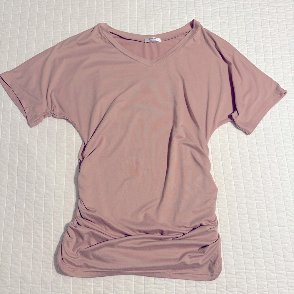 Elegant Light Mauve/Pink V-Neck Women's Maternity Top